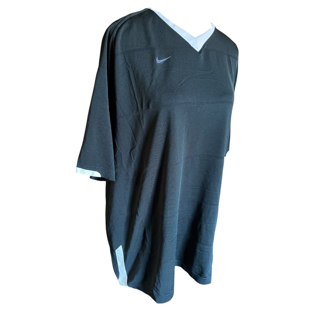 Nike Men's Black and White V-Neck Jersey - Sample